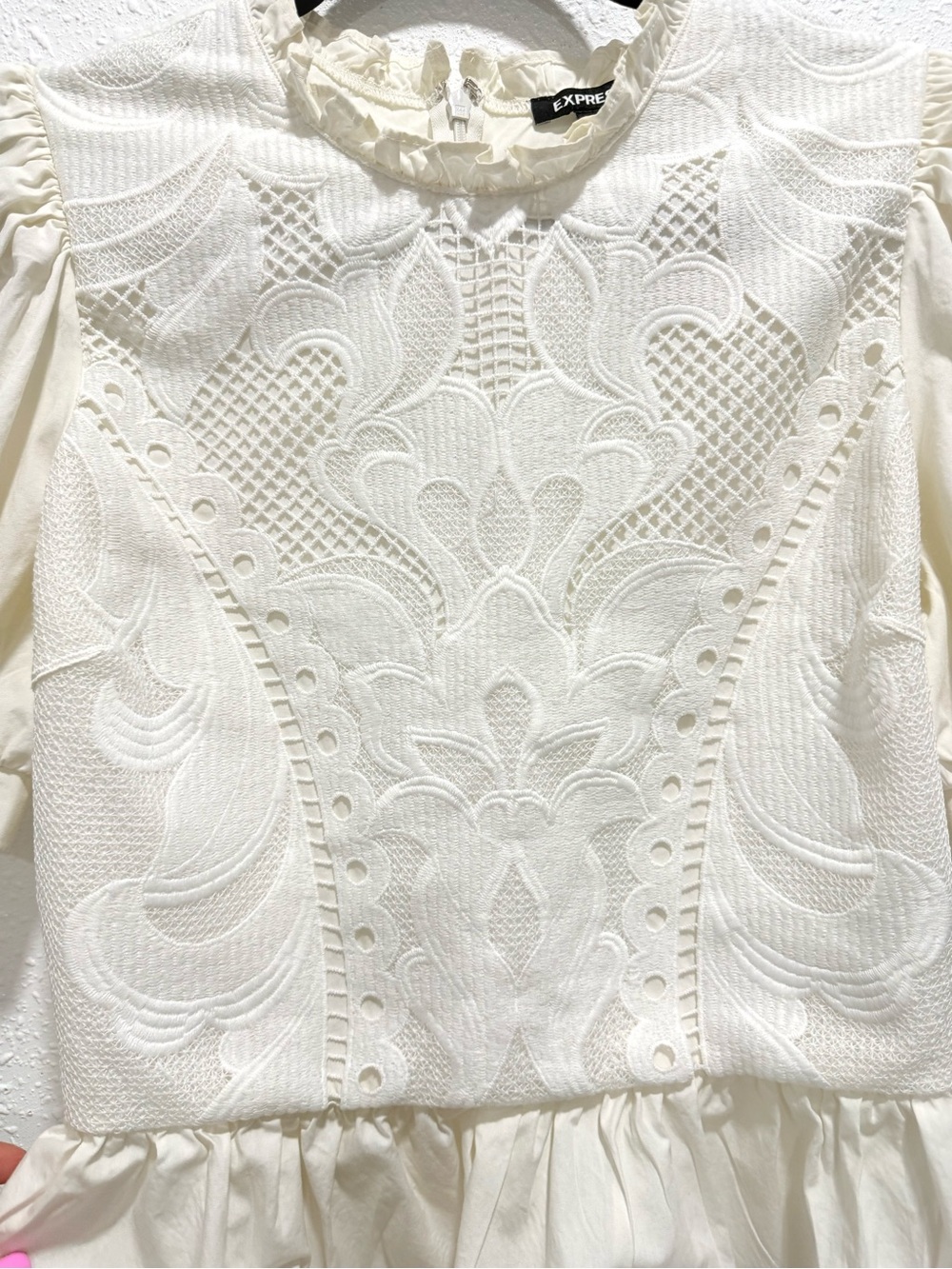 Express Cream Lace Peplum Puff-Sleeve Blouse L - Picture 10 of 13